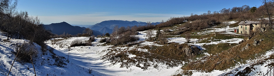 La conca prativa della Stalla Fopp (1185 m)
